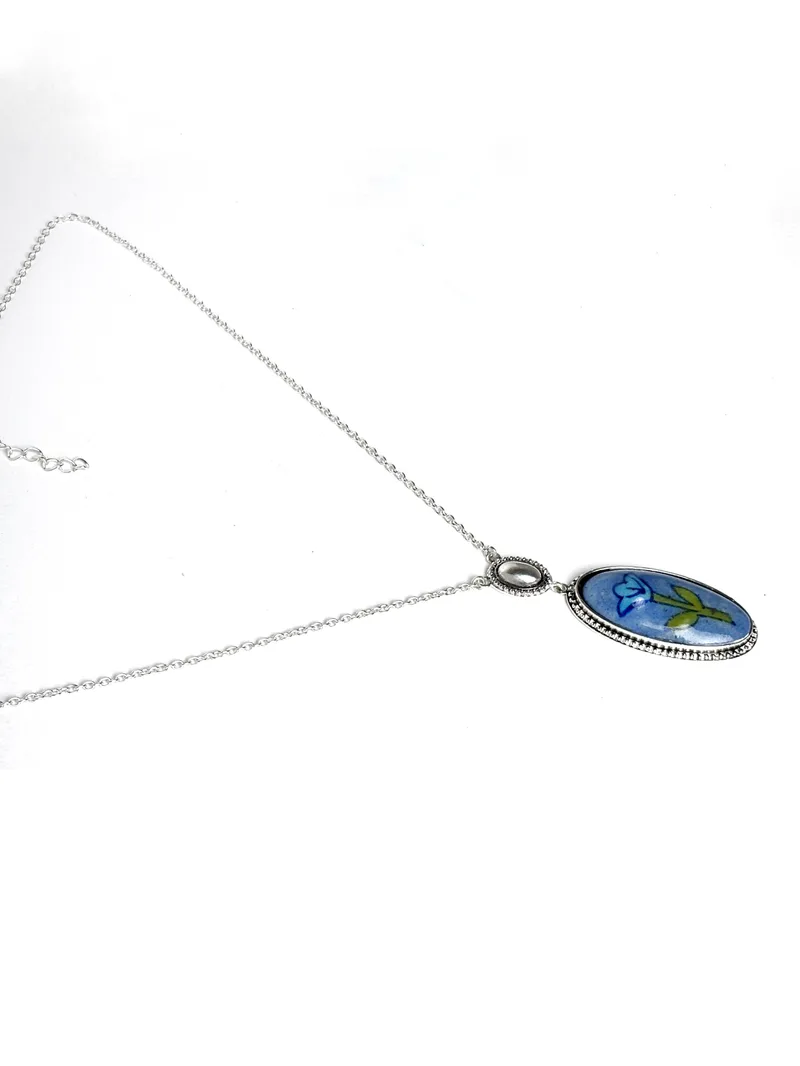 Azure necklace
