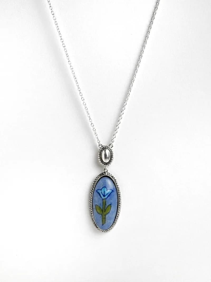 Azure necklace